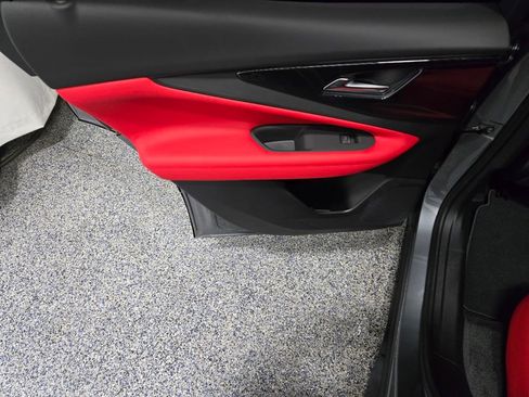 New 2025 Chevrolet Blazer EV RS image 18