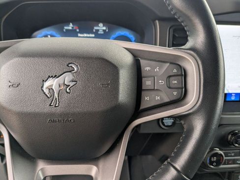 Used 2025 Ford Bronco Big Bend image 22