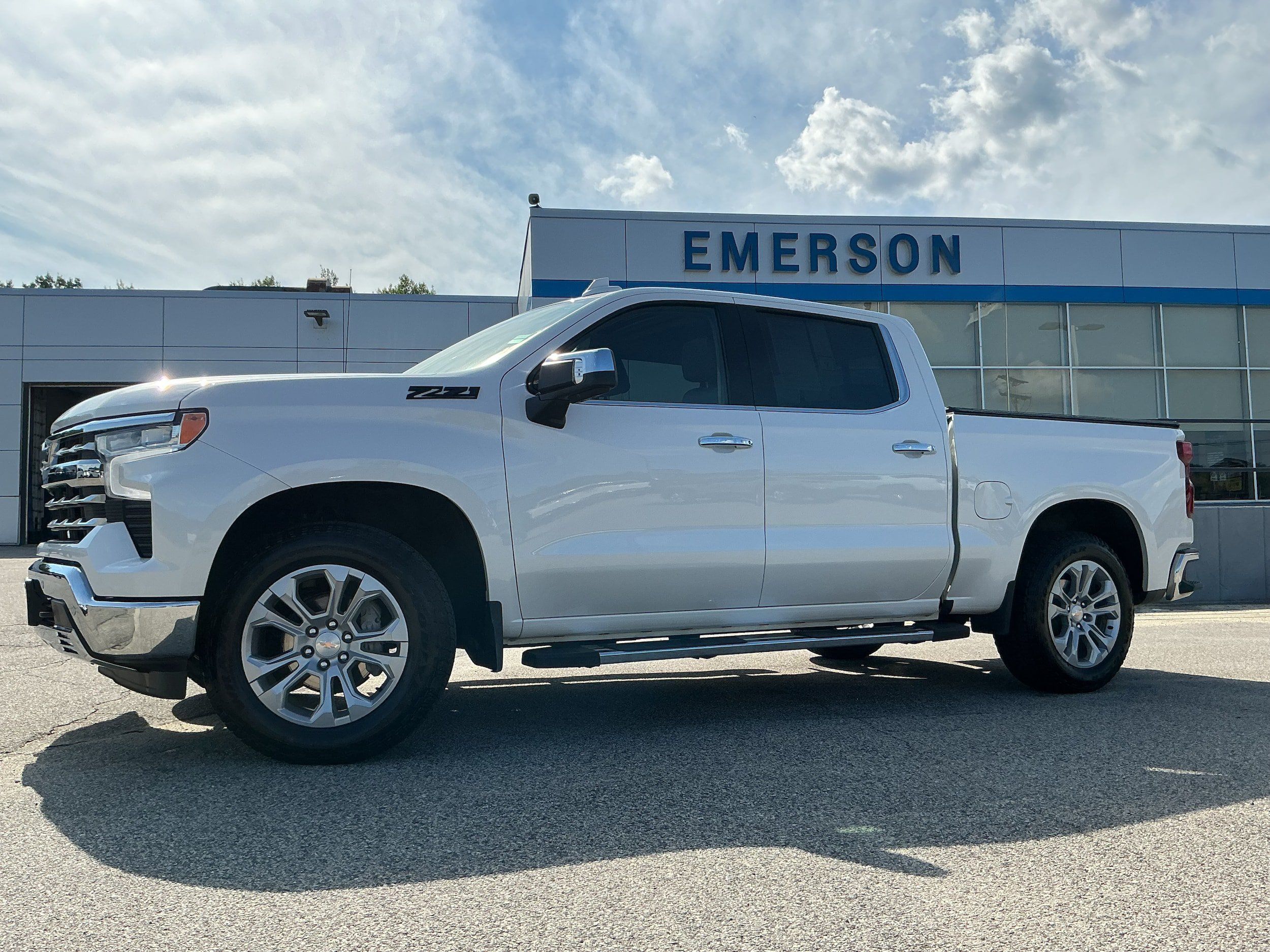 Certified 2025 Chevrolet Silverado 1500 LTZ w/ Z71 Off-Road Package AWD/4WD image 2