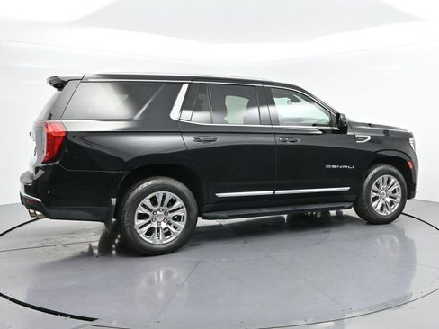Used 2021 GMC Yukon Denali AWD/4WD image 8