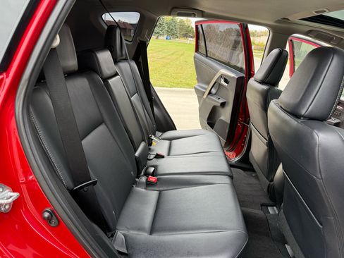 Used 2014 Toyota RAV4 Limited image 20