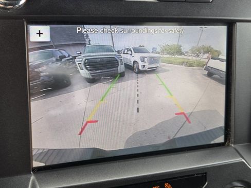 Used 2019 Ford F150 XLT w/ Equipment Group 302A Luxury AWD/4WD image 17