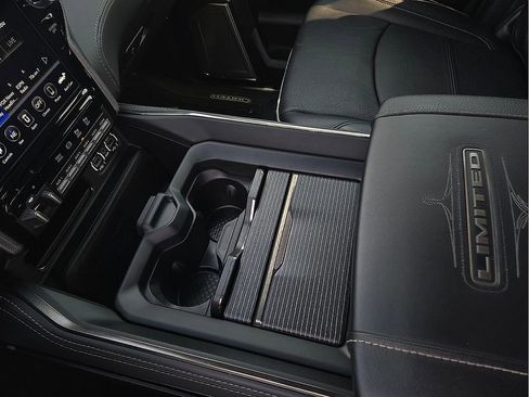 Used 2021 RAM 2500 Limited image 20