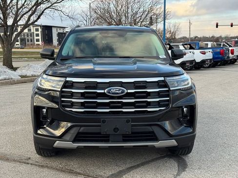 New 2026 Ford Explorer Active w/ Active Comfort Package image 2