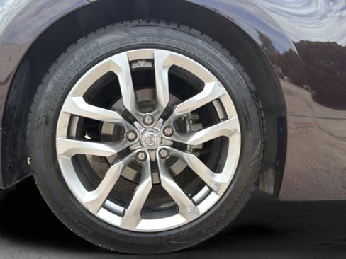 Used 2010 Nissan 370Z Touring RWD image 38