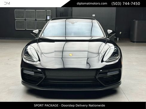 Used 2019 Porsche Panamera Turbo image 11