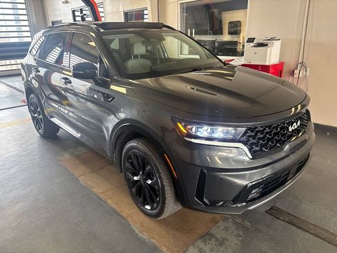 Used 2022 Kia Sorento SX AWD/4WD image 1