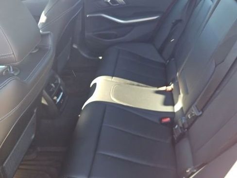 Used 2023 BMW 330i xDrive Sedan w/ Driving Assistance Package image 9