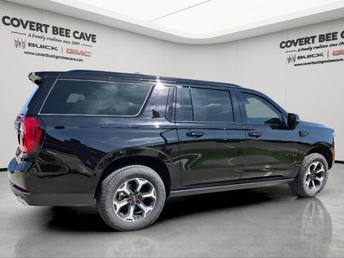 New 2026 GMC Yukon XL AT4 Ultimate image 10