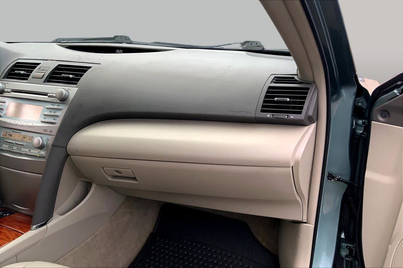 Used 2008 Toyota Camry XLE FWD image 18