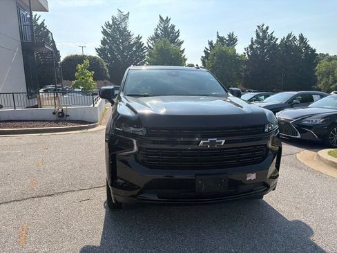 Used 2023 Chevrolet Suburban RST AWD/4WD image 4