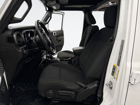 Used 2022 Jeep Wrangler Unlimited Sport AWD/4WD image 11