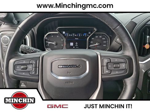 Used 2020 GMC Sierra 2500 Denali w/ Denali Ultimate Package AWD/4WD image 20