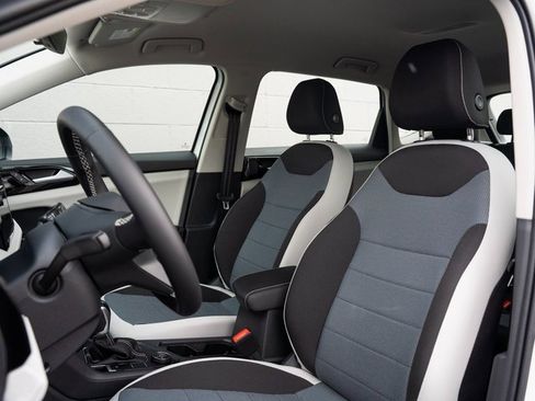 New 2025 Volkswagen Taos S image 8