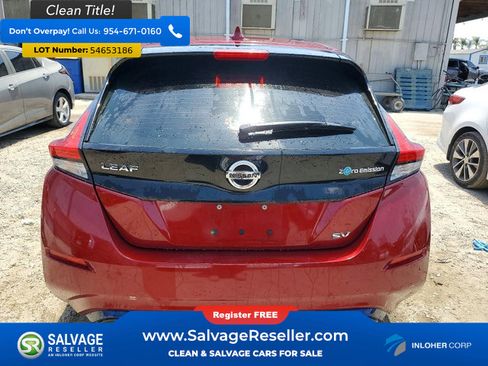 Used 2018 Nissan Leaf SV w/ SV Technology Package FWD image 8