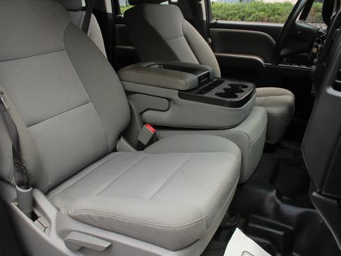 Used 2017 Chevrolet Silverado 1500 W/T AWD/4WD image 27