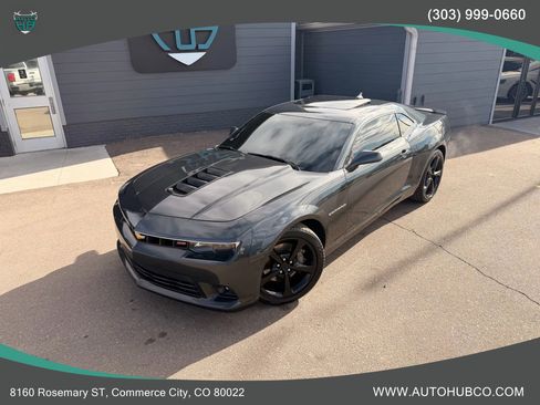 Used 2015 Chevrolet Camaro SS w/ RS Package image 2