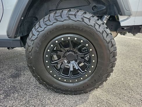 Used 2022 Jeep Wrangler Sport AWD/4WD image 8
