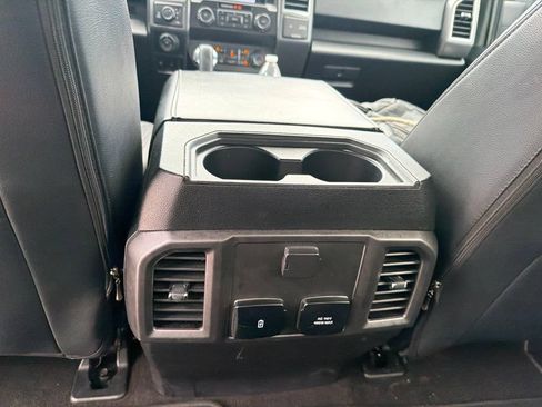 Used 2020 Ford F150 XLT w/ Equipment Group 302A Luxury AWD/4WD image 12