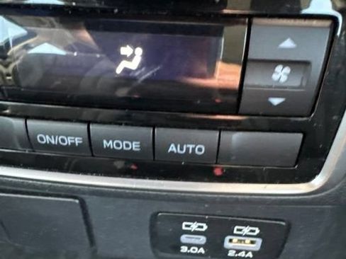 Certified 2025 Subaru Ascent Premium AWD/4WD image 24