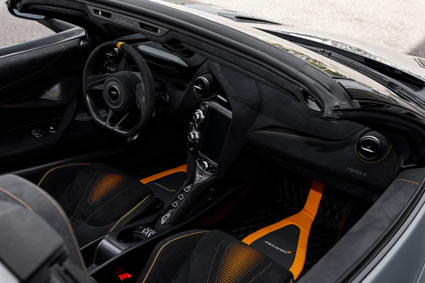 Used 2022 McLaren 765LT RWD image 66
