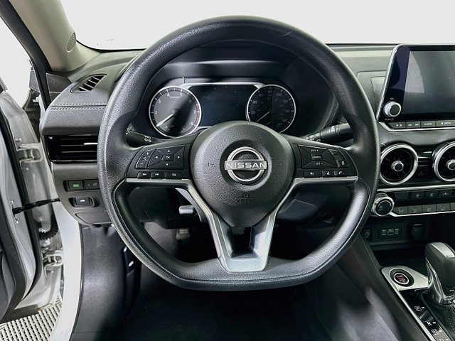 Used 2024 Nissan Sentra SV FWD image 12
