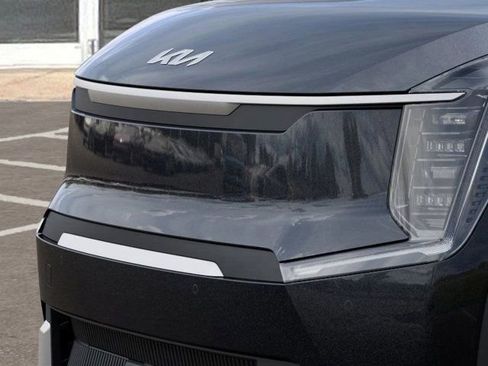 New 2026 Kia EV9 Wind image 12