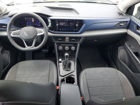 Used 2023 Volkswagen Taos SE w/ Black Wheel Package FWD image 15