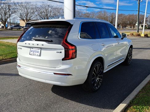 New 2026 Volvo XC90 B6 Plus w/ Protection Package Premier image 3