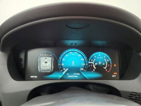 Used 2018 Jaguar F-PACE S image 20