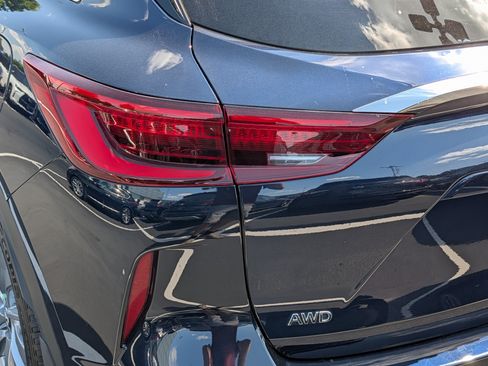 Certified 2023 INFINITI QX50 Luxe AWD/4WD image 17