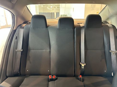 Used 2025 Nissan Sentra S image 37