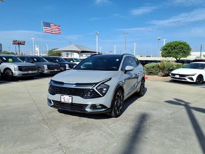 Used 2025 Kia Sportage SX