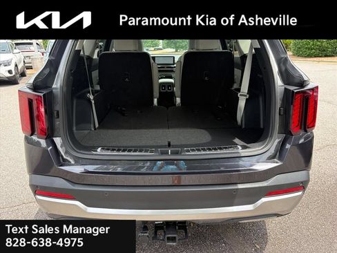 Used 2025 Kia Sorento EX w/ Panoramic Sunroof Package AWD/4WD image 29