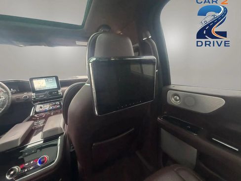 Used 2018 Lincoln Navigator Black Label w/ Cargo Package AWD/4WD image 25