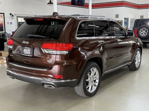Used 2014 Jeep Grand Cherokee Summit AWD/4WD image 2