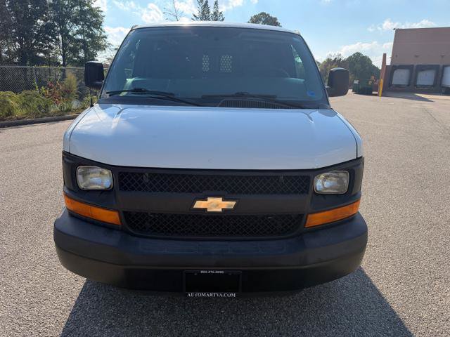 Used 2015 Chevrolet Express 2500 RWD image 35