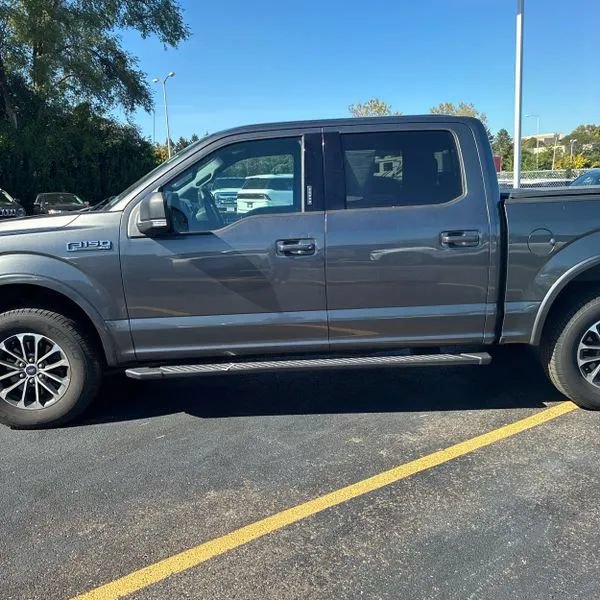 Used 2018 Ford F150 XLT w/ Equipment Group 302A Luxury AWD/4WD image 3