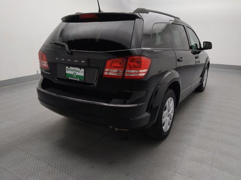 Used 2018 Dodge Journey SE w/ Connectivity Group FWD image 7