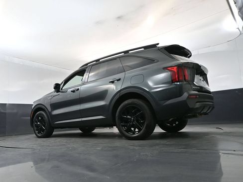 Certified 2023 Kia Sorento S w/ Panoramic Sunroof Package AWD/4WD image 21