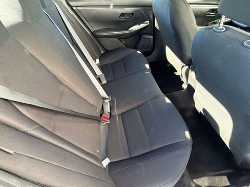 Used 2025 Nissan Sentra S image 32