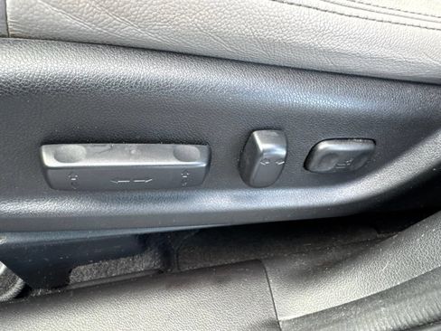 Used 2015 Honda CR-V Touring image 19