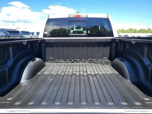 Used 2021 RAM 1500 Laramie AWD/4WD image 28