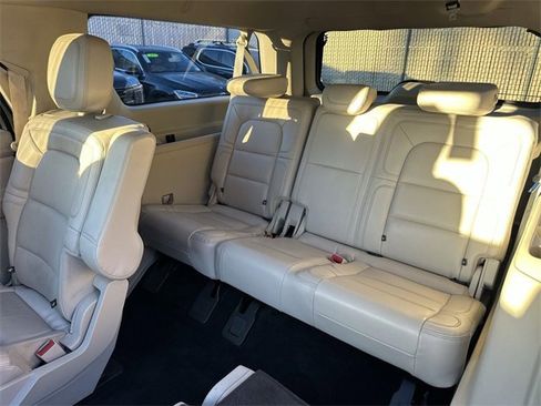 Used 2021 Lincoln Navigator L Reserve image 42