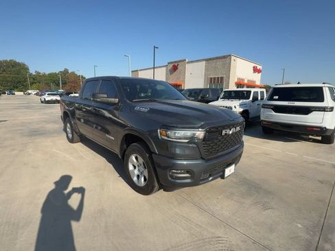Used 2025 RAM 1500 Lone Star AWD/4WD image 4