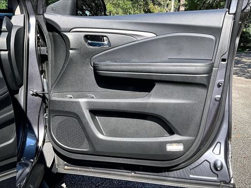 Used 2022 Honda Ridgeline RTL-E image 28