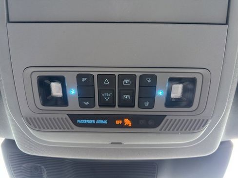 Used 2023 Ford Explorer XLT w/ Equipment Group 202A image 21