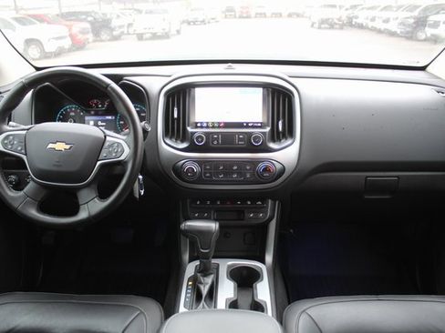 Used 2020 Chevrolet Colorado ZR2 w/ ZR2 Midnight Special Edition image 19