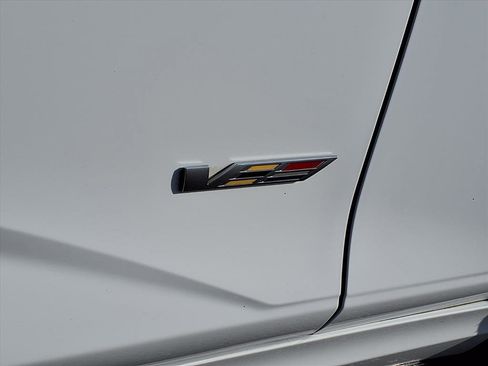 Used 2022 Cadillac CT4 V w/ Navigation Package image 35