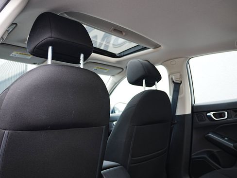 Used 2022 Honda Civic EX image 12